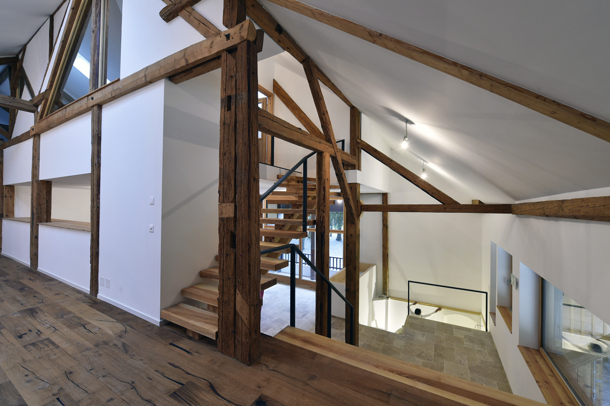 Création de bureaux dans l'ancienne grange