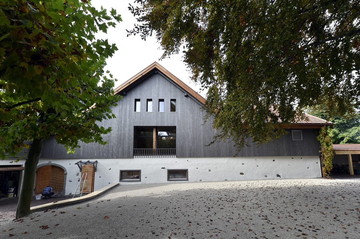Transformation d’une ferme en bureaux pour Müller Immobilier